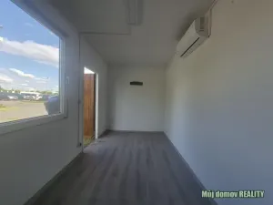 Pronájem výrobních prostor, Praha - Čakovice, Kostelecká, 500 m2