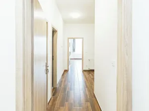 Pronájem bytu 2+1, Praha, Pod hliništěm, 59 m2