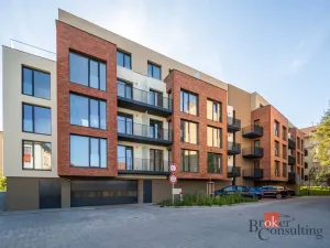 Pronájem bytu 2+kk, Hradec Králové, Na Střezině, 48 m2