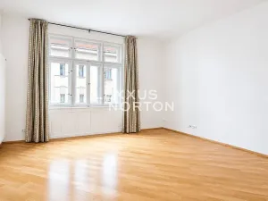 Pronájem bytu 4+1, Praha - Nové Město, Odborů, 100 m2