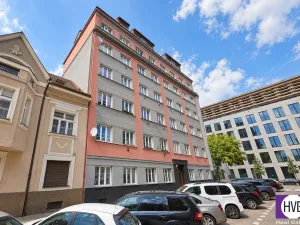 Prodej bytu 2+kk, Praha, Poupětova, 58 m2