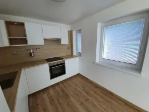 Pronájem bytu 3+1, Hlučín, Vřesinská, 90 m2