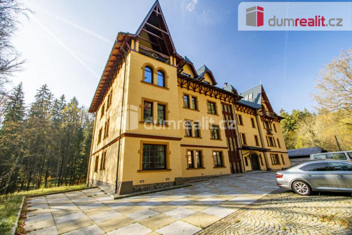 Prodej atypického bytu, Mariánské Lázně, Chopinova, 119 m2