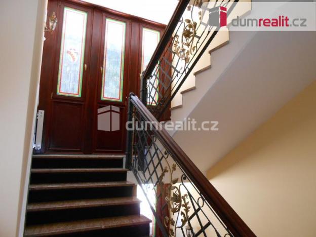 Prodej atypického bytu, Mariánské Lázně, Chopinova, 182 m2