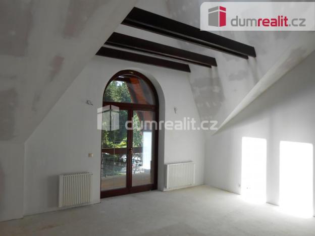 Prodej atypického bytu, Mariánské Lázně, Chopinova, 182 m2