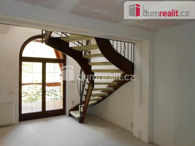 Prodej atypického bytu, Mariánské Lázně, Chopinova, 182 m2