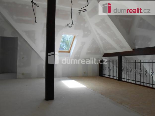 Prodej atypického bytu, Mariánské Lázně, Chopinova, 182 m2