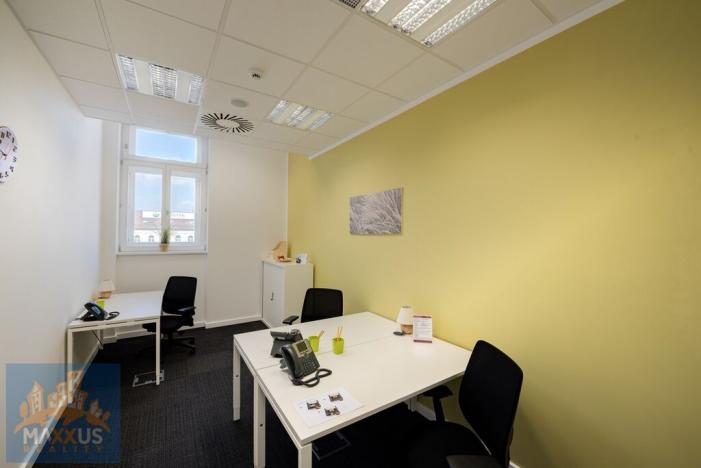 Pronájem kanceláře, Praha - Nové Město, náměstí I. P. Pavlova, 13 m2