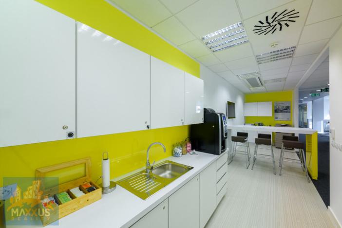 Pronájem kanceláře, Praha - Karlín, Rohanské nábřeží, 12 m2