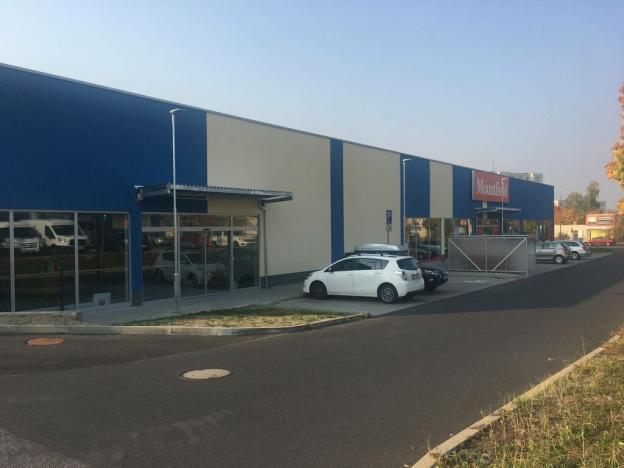 Pronájem obchodního prostoru, Česká Lípa, 152 m2