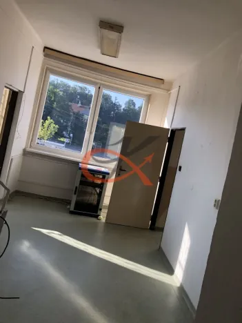 Pronájem kanceláře, Valašské Meziříčí, Zašovská, 44 m2