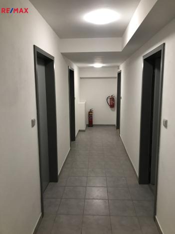 Prodej kanceláře, Pelhřimov, Pražská, 57 m2