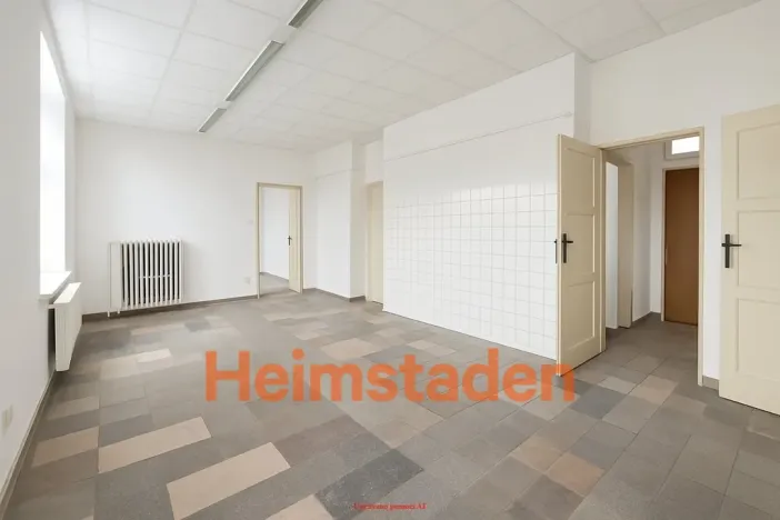 Pronájem obchodního prostoru, Karviná - Nové Město, Erbenova, 93 m2