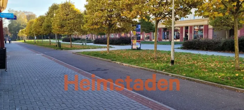 Pronájem obchodního prostoru, Karviná - Nové Město, nám. Budovatelů, 79 m2