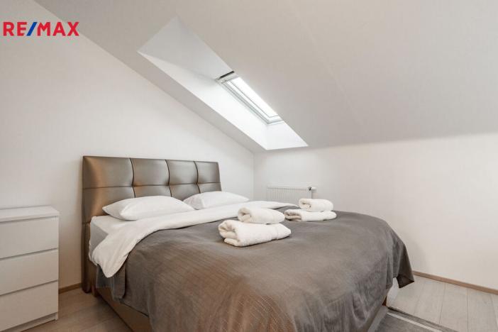 Prodej činžovního domu, Karlovy Vary, Bulharská, 635 m2