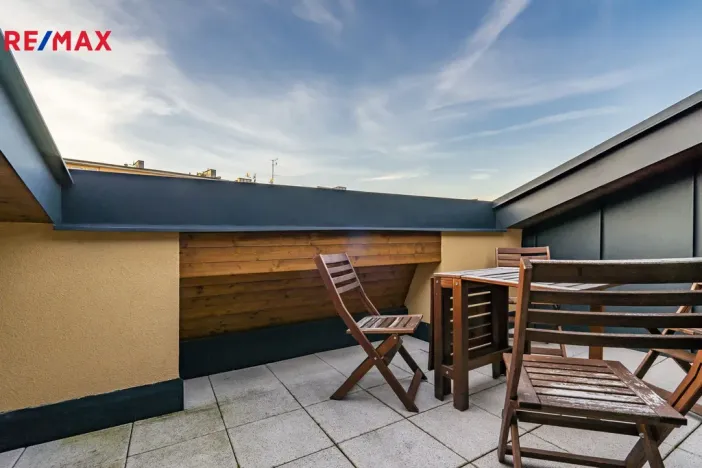 Prodej činžovního domu, Karlovy Vary, Bulharská, 635 m2