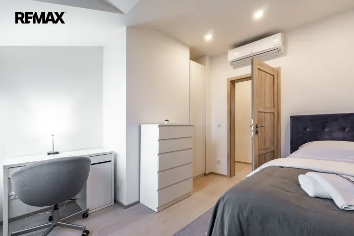 Prodej činžovního domu, Karlovy Vary, Bulharská, 635 m2