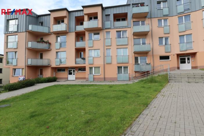 Prodej bytu 2+kk, Karlovy Vary - Doubí, Spálená, 73 m2