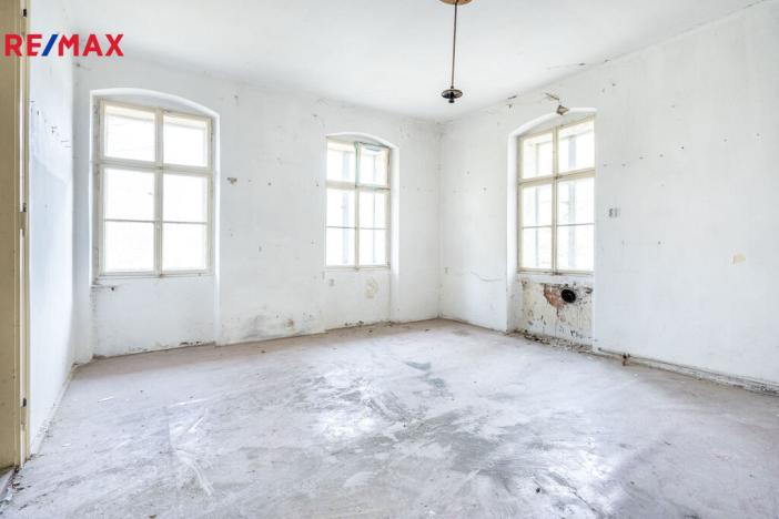 Prodej rodinného domu, Karlovy Vary, Pod Jelením skokem, 222 m2