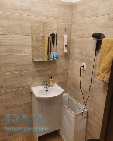 Pronájem obchodního prostoru, Brno, Příkop, 110 m2