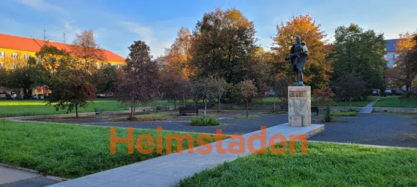 Pronájem kanceláře, Karviná - Nové Město, Čapkova, 76 m2