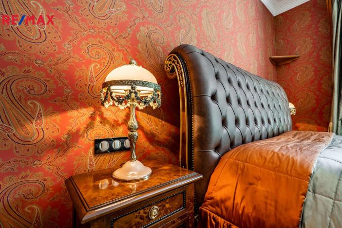 Prodej bytu 6+kk a větší, Karlovy Vary, U Imperiálu, 251 m2