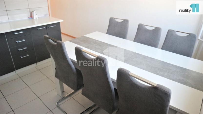 Prodej bytu 2+1, Ostrava - Přívoz, Arbesova, 63 m2