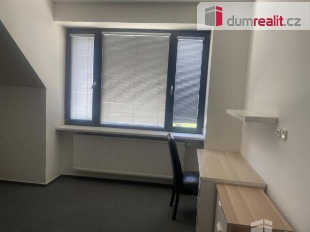 Pronájem bytu 1+kk, Praha - Hostavice, Pilská, 16 m2