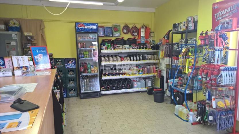 Prodej obchodního prostoru, Město Albrechtice, Osvobození, 40 m2