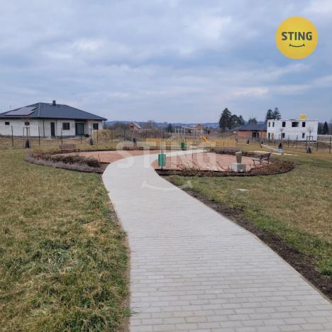 Prodej pozemku pro bydlení, Chlumec nad Cidlinou - Kladruby, 1411 m2