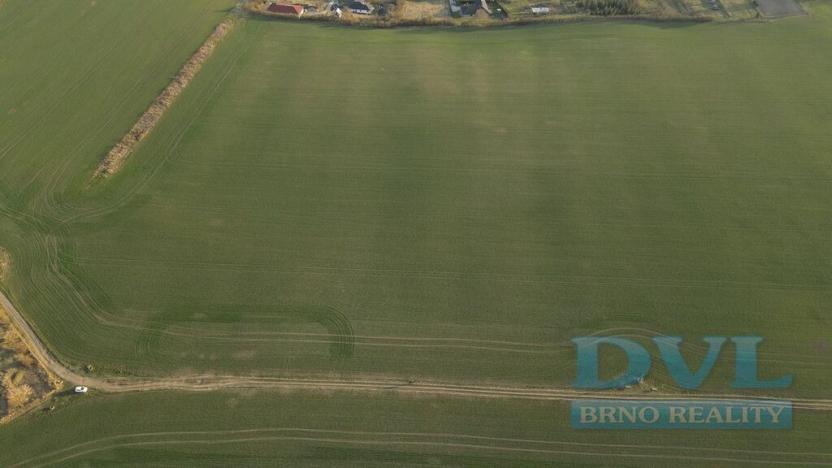 Prodej pozemku pro komerční výstavbu, Ivančice, 9402 m2