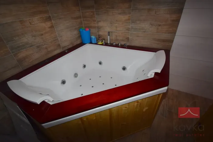 Prodej rodinného domu, Oudoleň, 469 m2