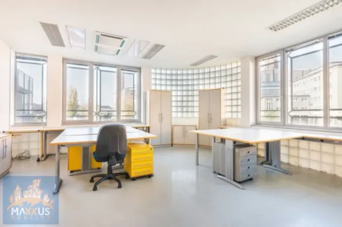 Pronájem kanceláře, Brno - Zábrdovice, Plynárenská, 520 m2