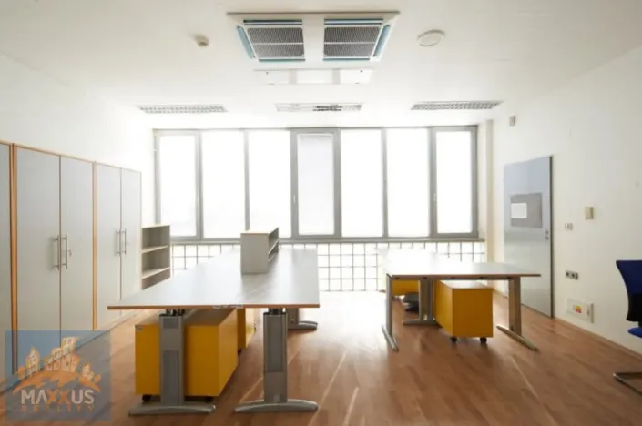 Pronájem kanceláře, Brno - Zábrdovice, Plynárenská, 30 m2