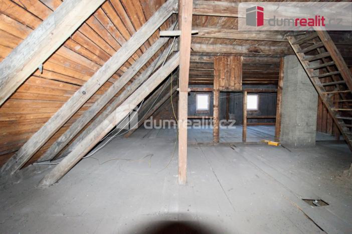 Prodej rodinného domu, Stráž nad Ohří, 980 m2