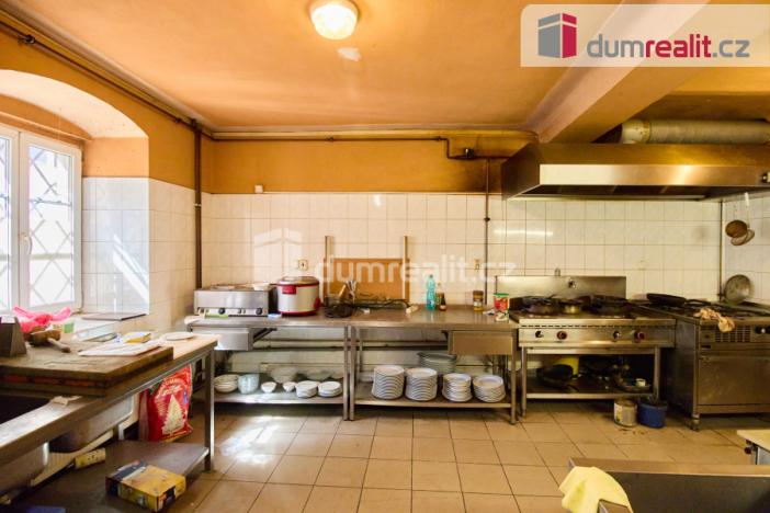 Prodej rodinného domu, Stráž nad Ohří, 980 m2