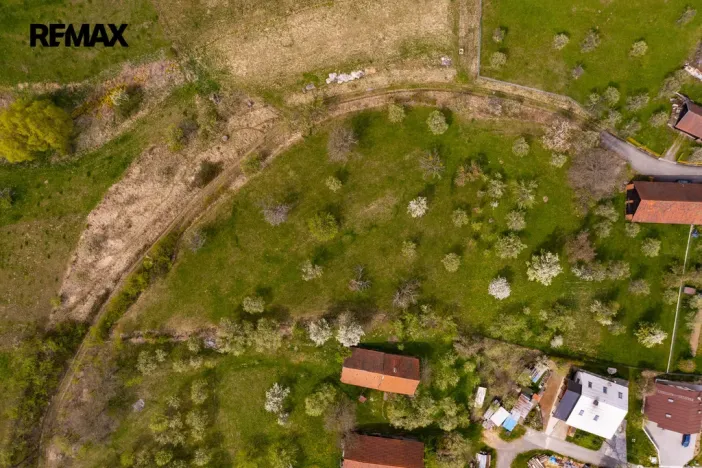 Prodej pozemku pro bydlení, Jasenná, 4043 m2