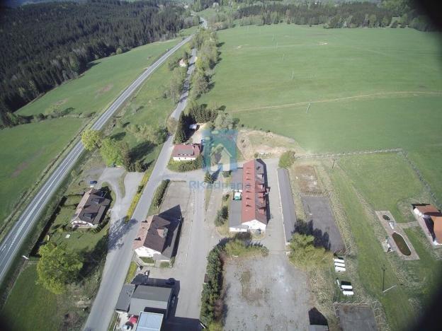 Prodej komerční nemovitosti, Strážný - Řasnice, 39598 m2