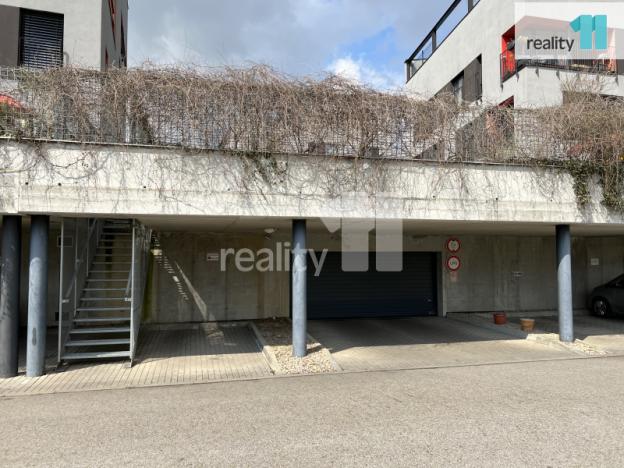 Prodej garáže, Havlíčkův Brod, Stromovka, 13 m2