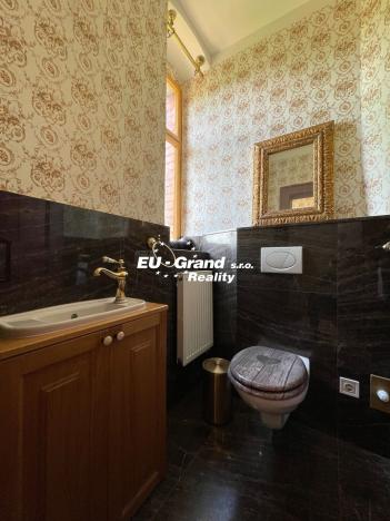 Prodej vily, Neugersdorf, Německo, Hauptstrasse, 500 m2