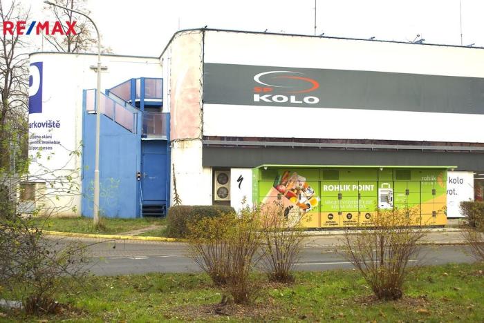 Pronájem garážového stání, Praha - Krč, Na strži, 15 m2