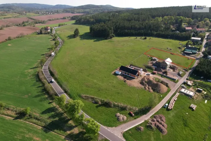Prodej pozemku pro bydlení, Hluboš - Kardavec, 2183 m2