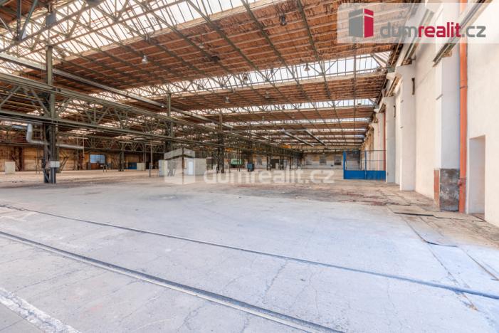 Pronájem komerční nemovitosti, Slaný, Netovická, 8190 m2