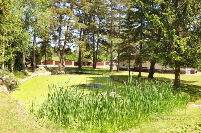 Prodej rodinného domu, Dvory, 222 m2