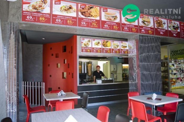 Prodej obchodního prostoru, Šumperk, Dr. E. Beneše, 1100 m2