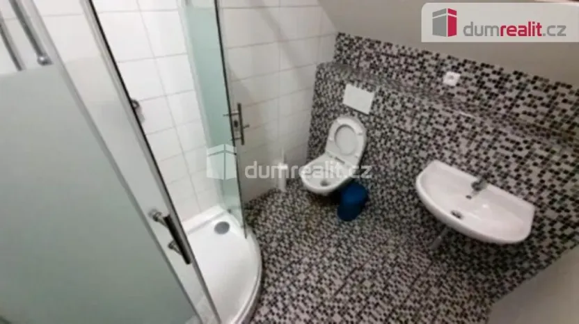 Pronájem bytu 1+kk, Praha - Hostavice, Pilská, 15 m2