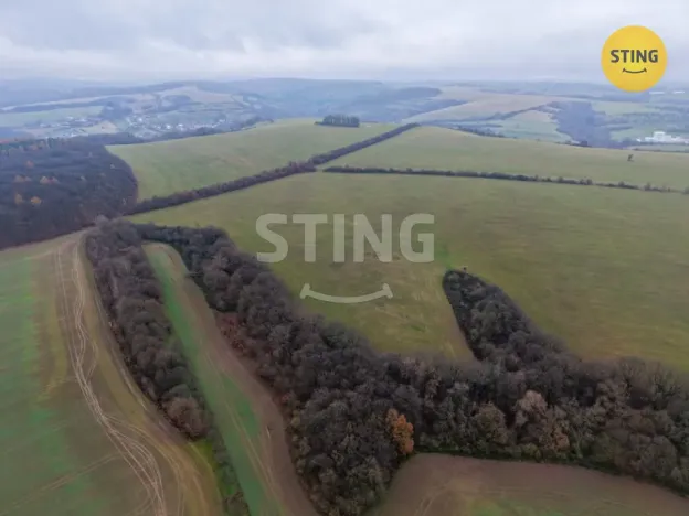 Prodej pole, Zlámanec, 14861 m2