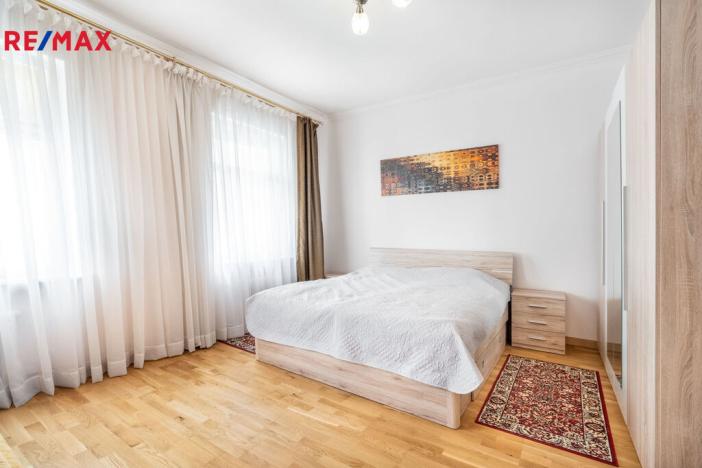 Prodej bytu 3+1, Karlovy Vary, Dr. Davida Bechera, 98 m2