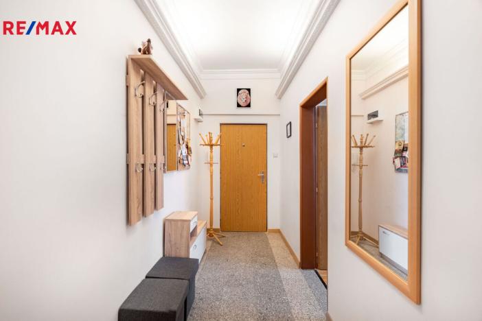 Prodej bytu 3+1, Karlovy Vary, Dr. Davida Bechera, 98 m2