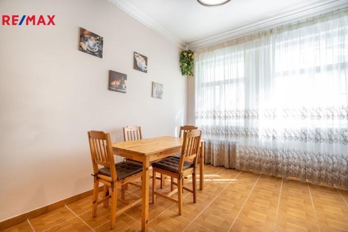 Prodej bytu 3+1, Karlovy Vary, Dr. Davida Bechera, 98 m2